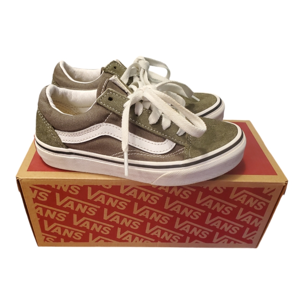 Old Skool Vans Kids size 13.5